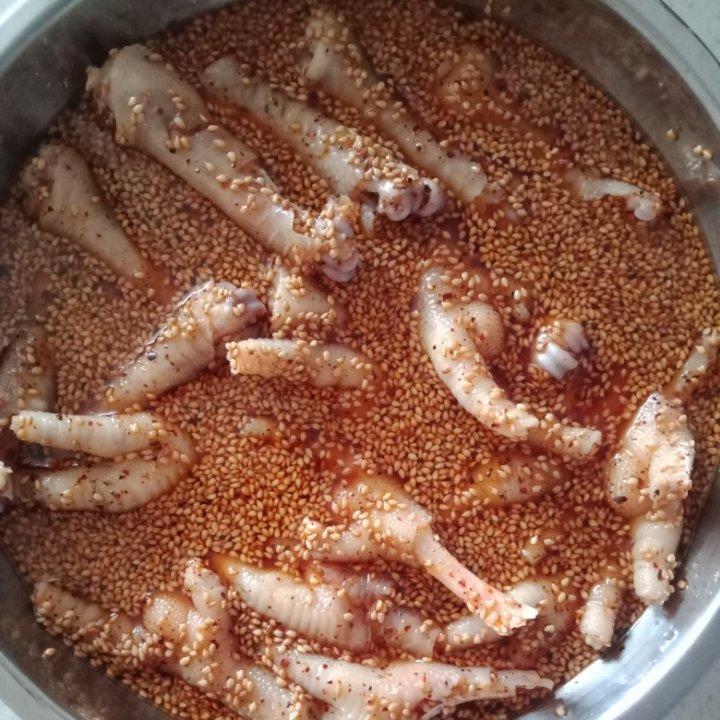红油麻辣凤爪