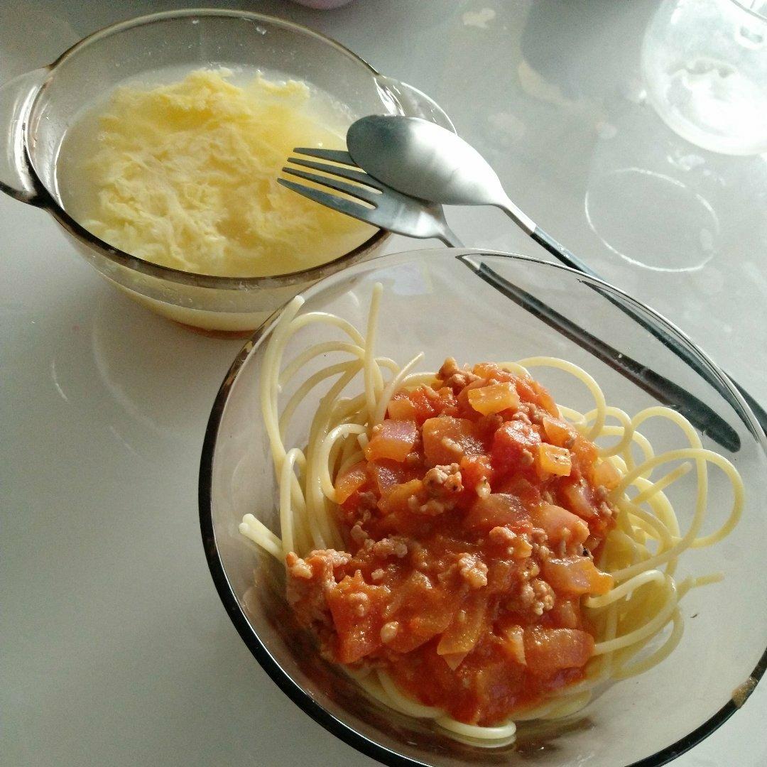 （完胜必胜客的）番茄肉酱意大利面～