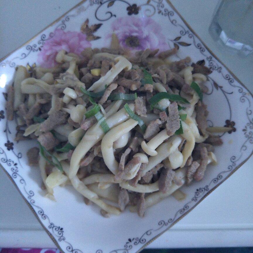 平菇/海鲜菇炒肉