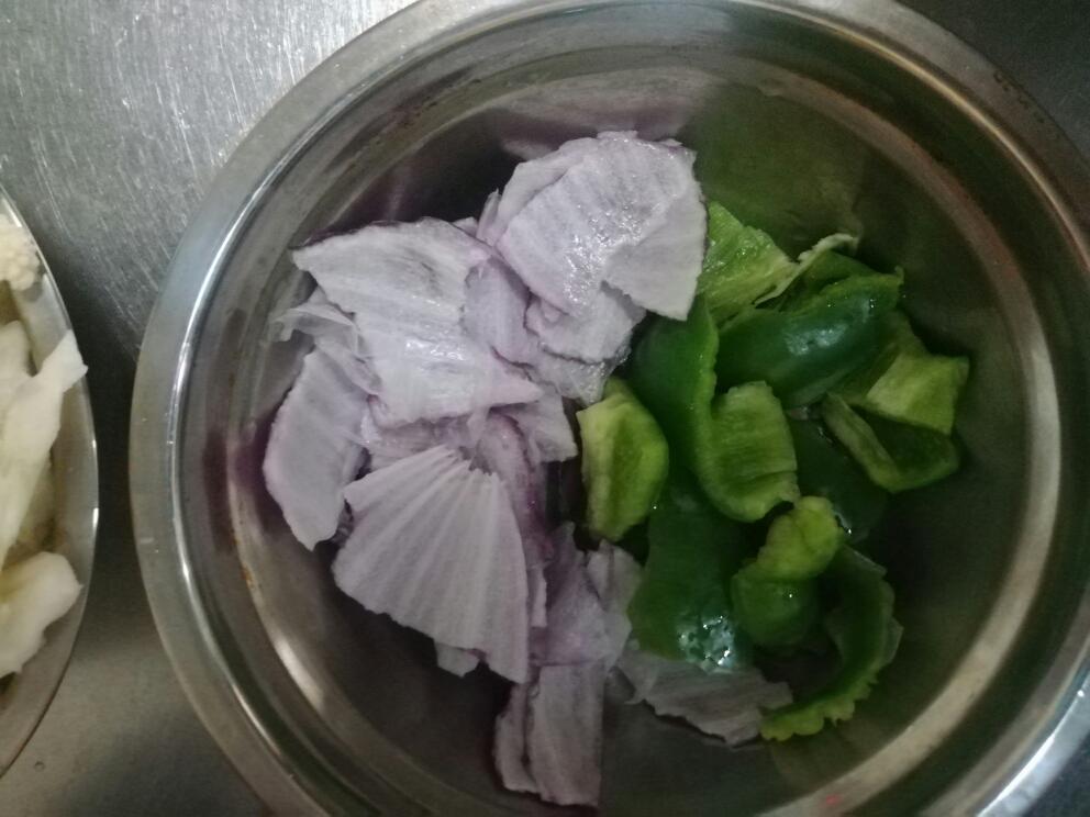 干锅有机菜花的做法 步骤3