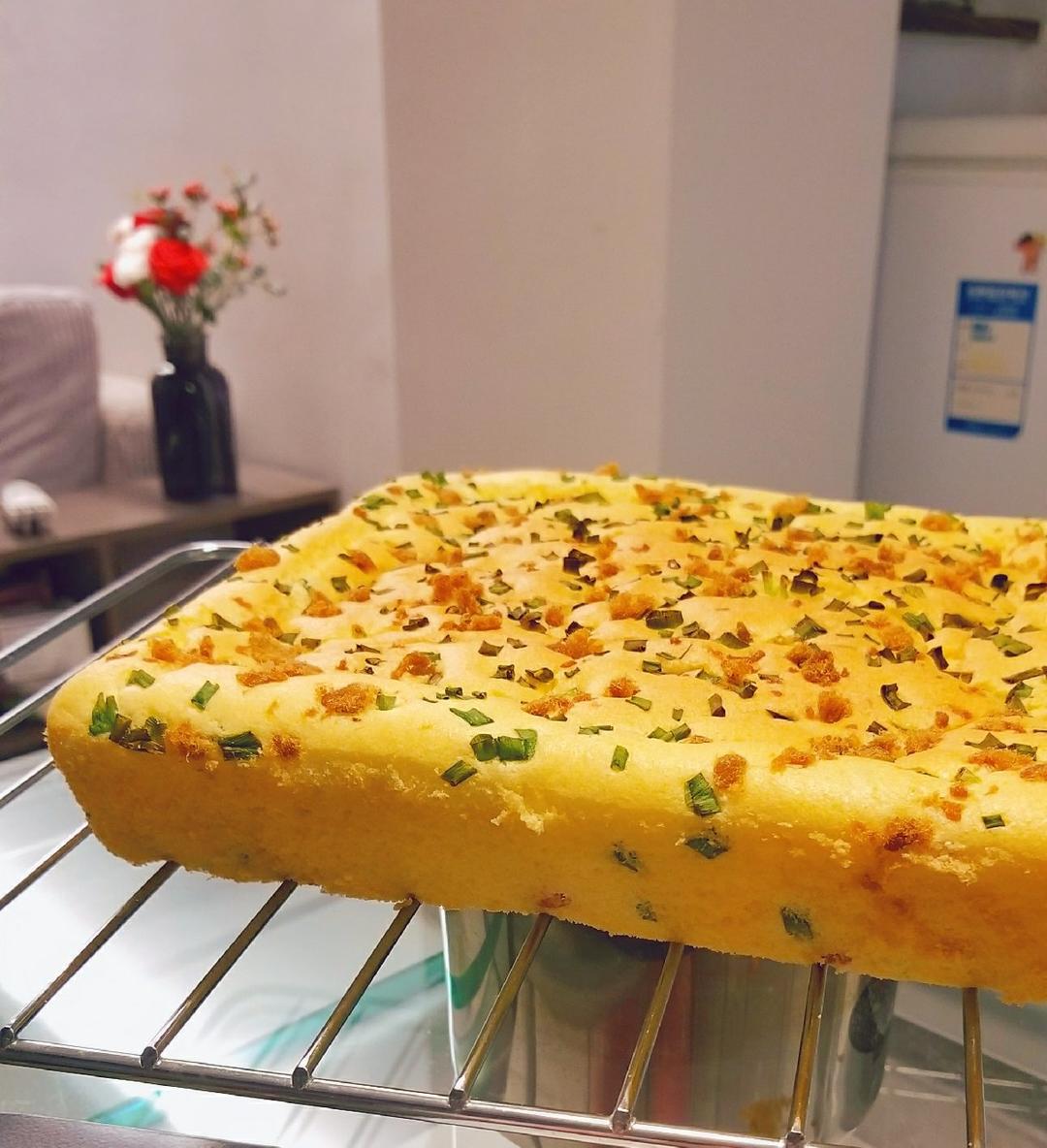 懒人风做的香葱海苔肉松咸蛋糕