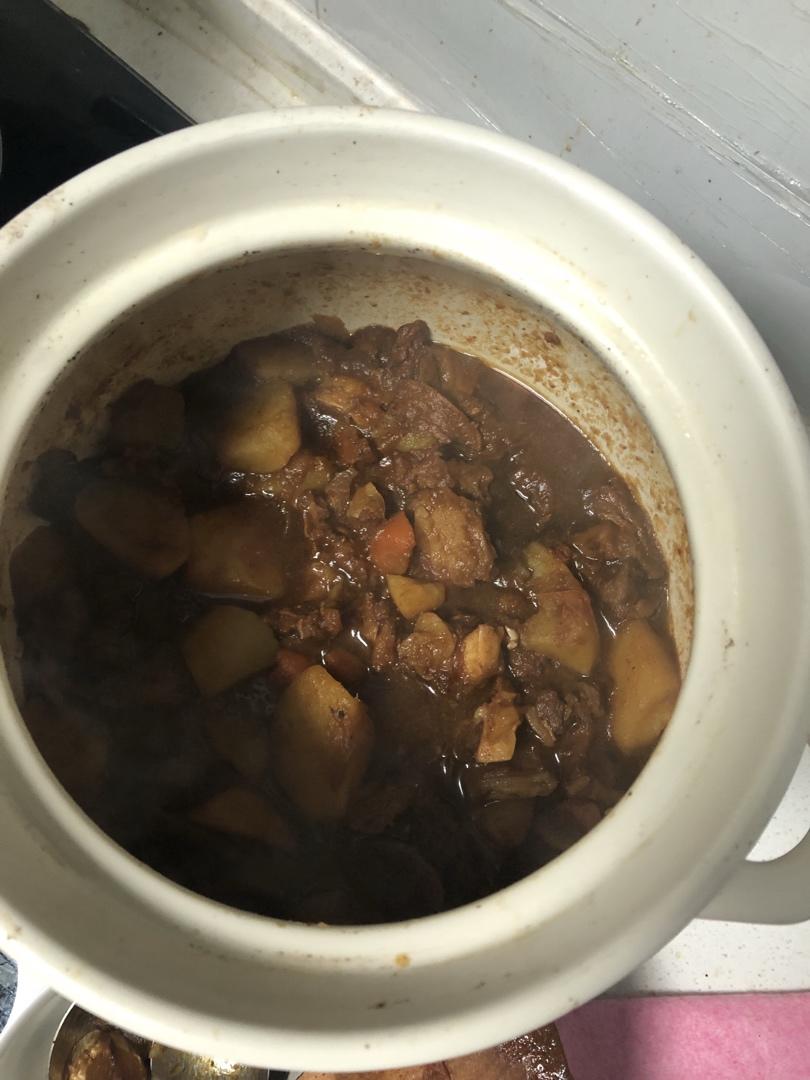 番茄土豆炖牛腩