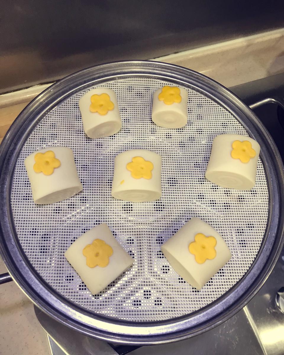 细腻光滑一次发酵牛奶馒头