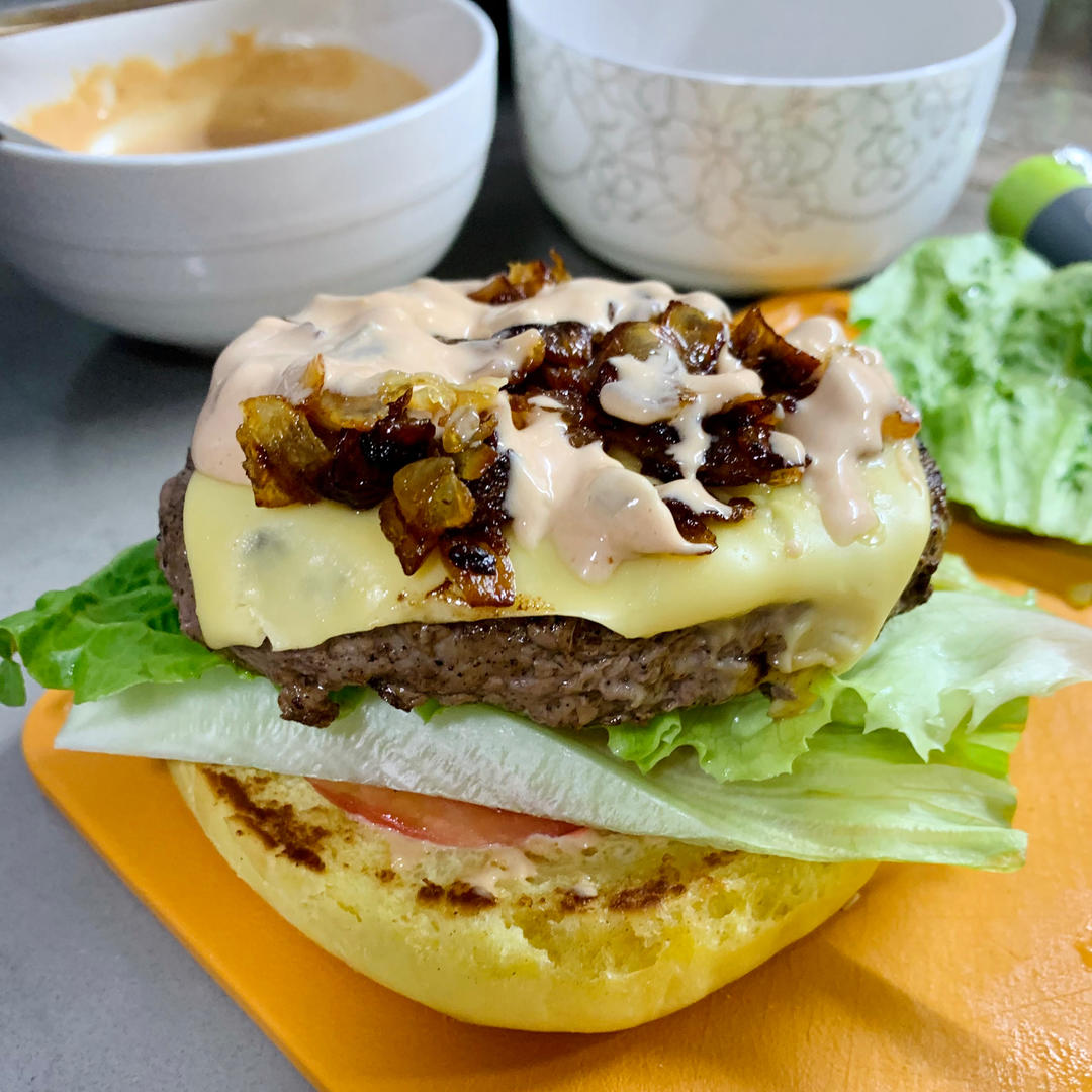 【简单美味】风靡美国加州的In-N-Out汉堡