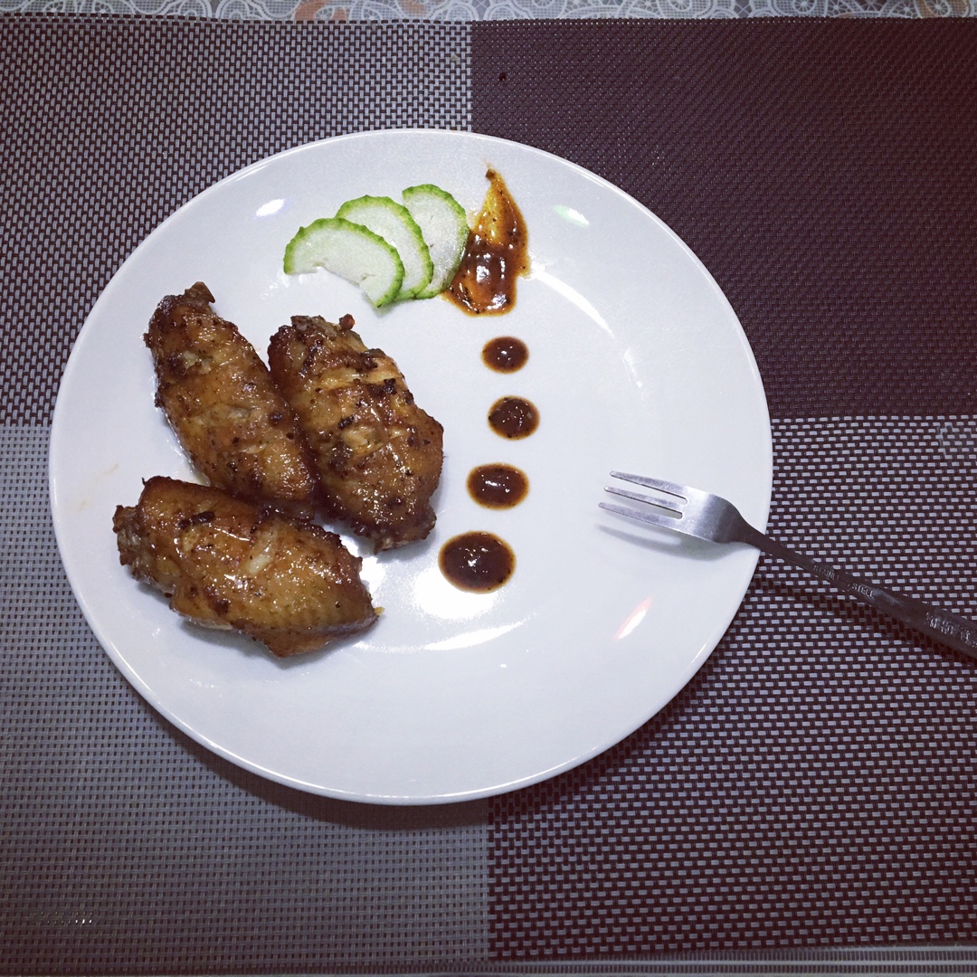 烤鸡翅的做法（烤箱烤鸡翅）