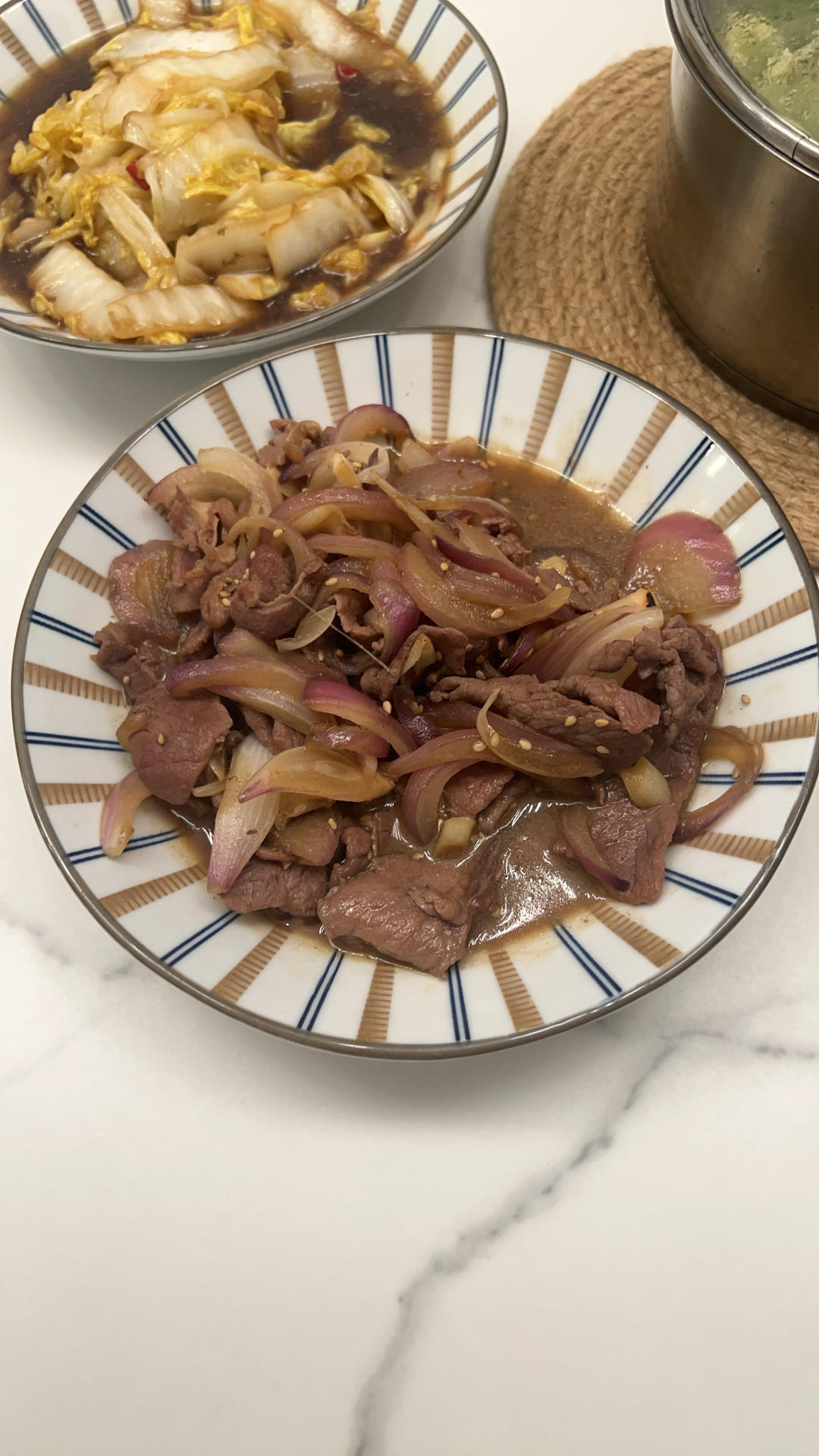 超简单的孜然洋葱炒羊肉片