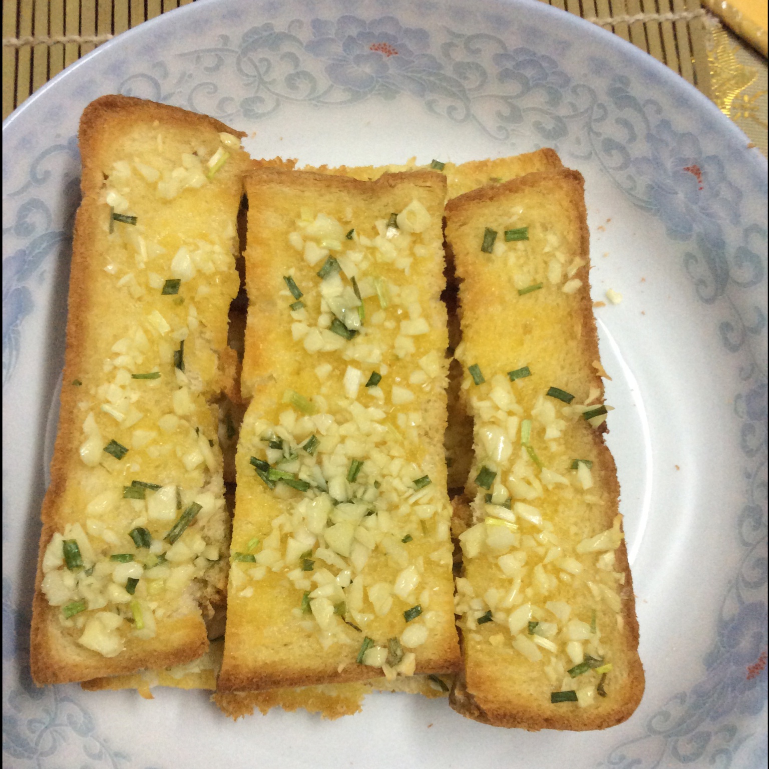 蒜香面包