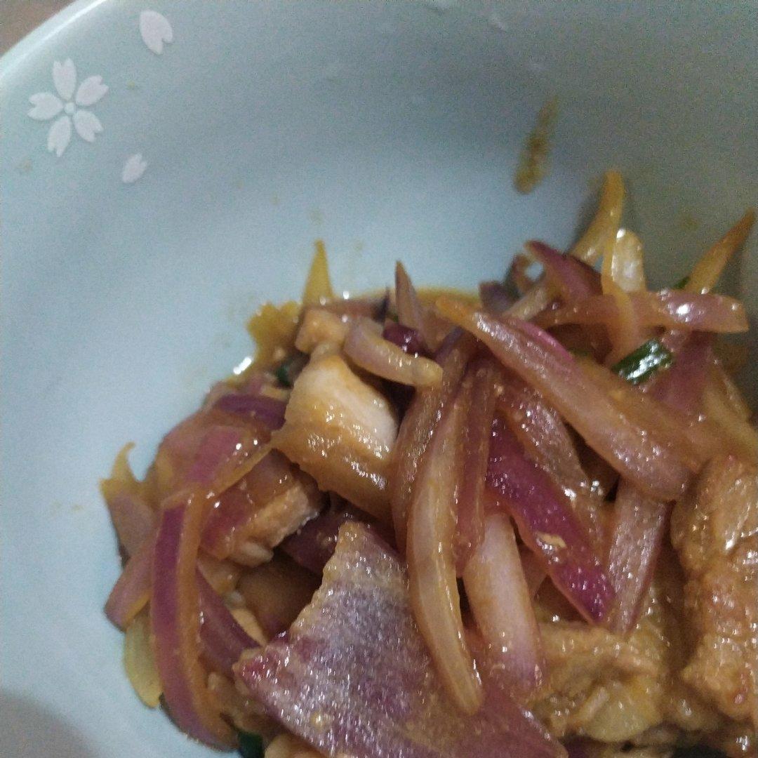 洋葱炒肉片
