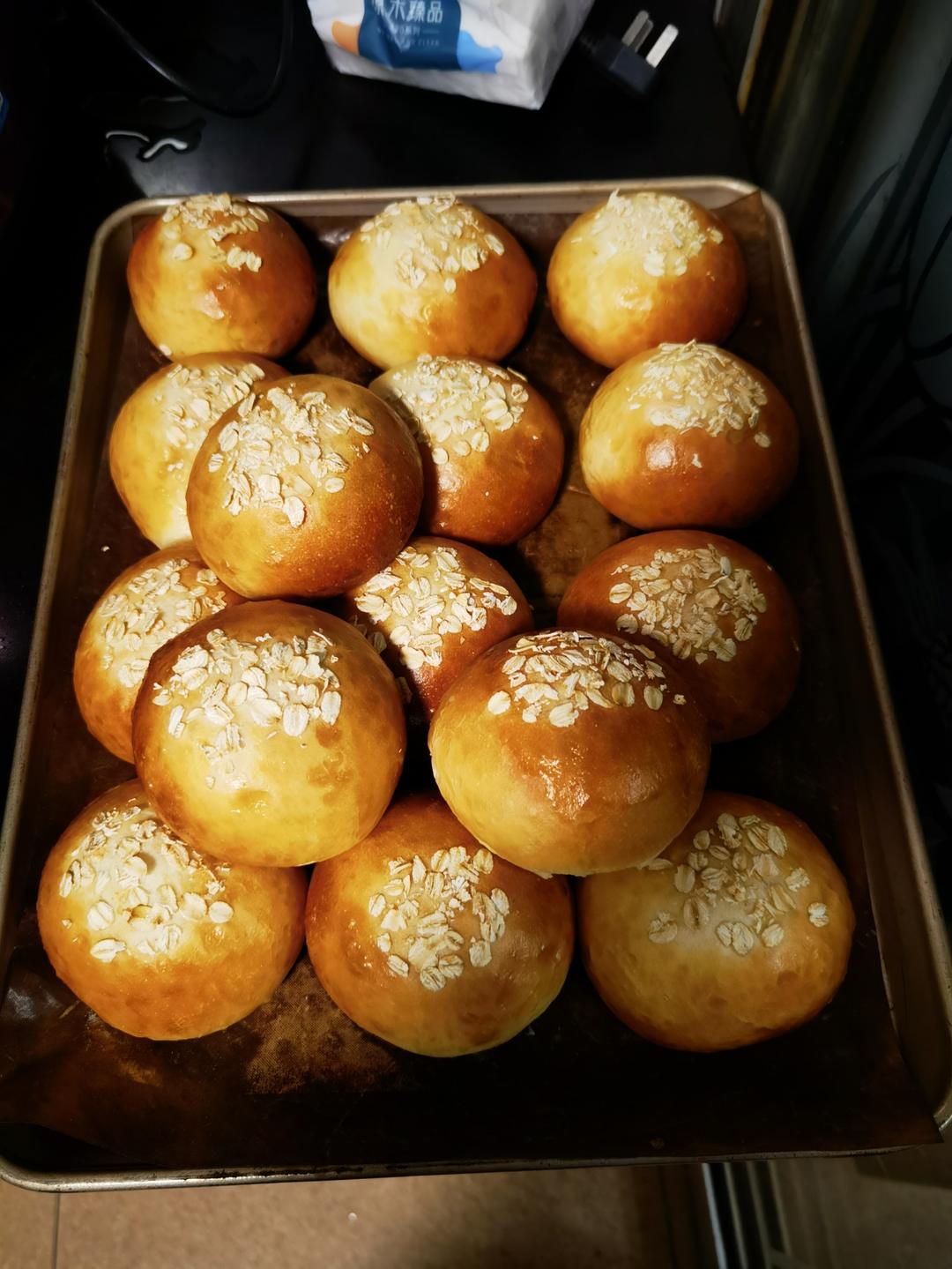 松软烫种汉堡胚