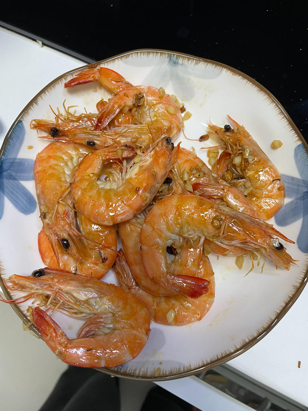 蒜香煎虾，够味儿！还能帮你减脂增肌！