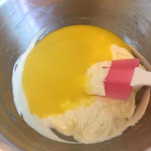乳酪酸奶戚風的做法 步骤4