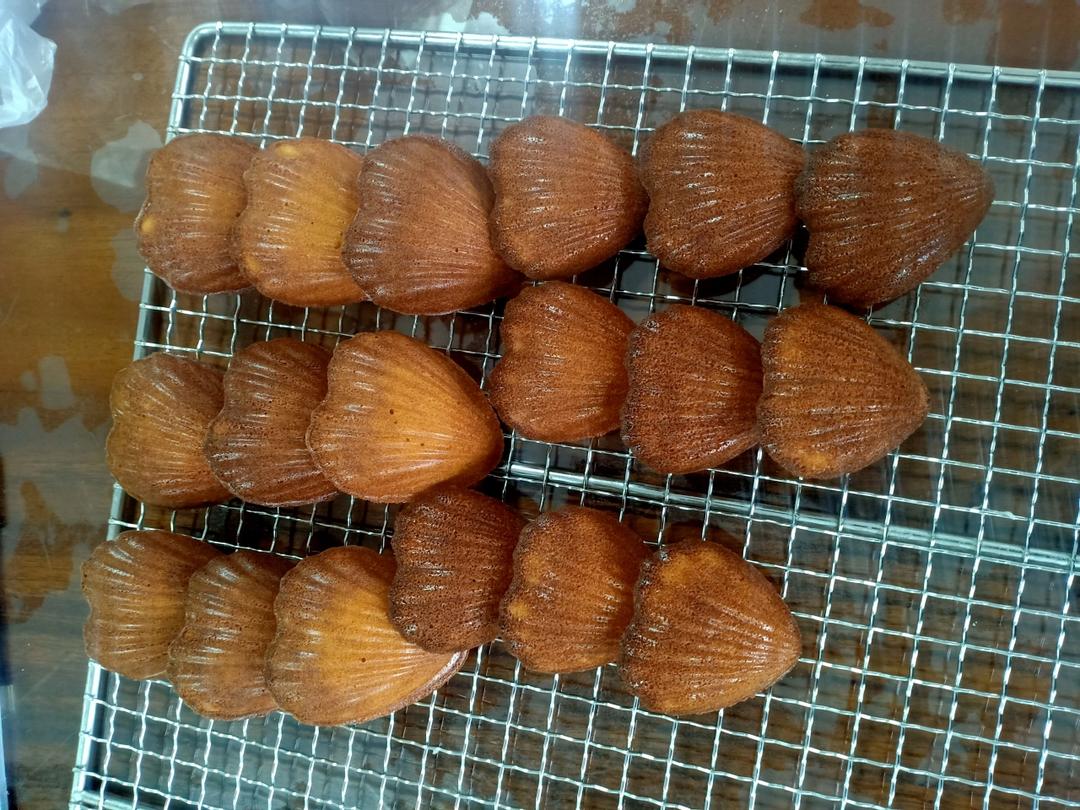 焦糖海盐玛德琳