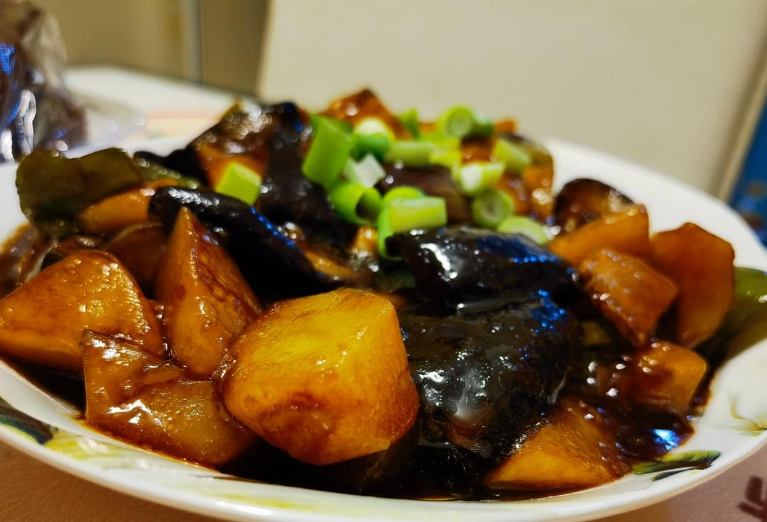 超级下饭的地三鲜