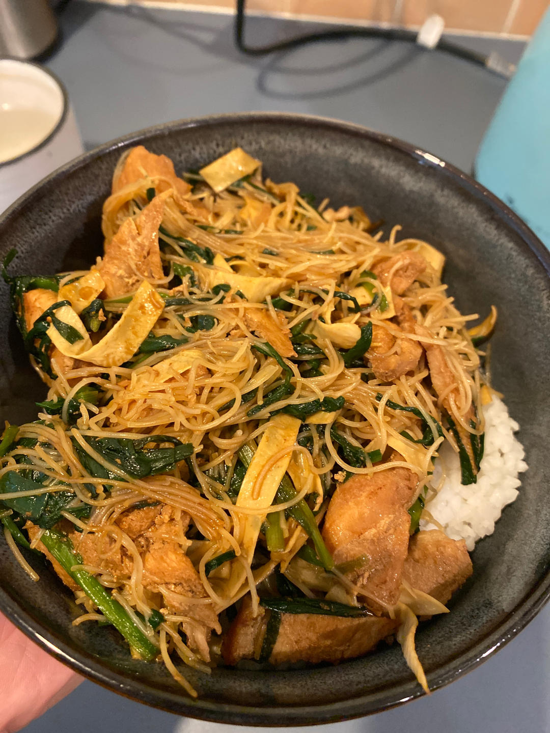 韭菜炒粉丝