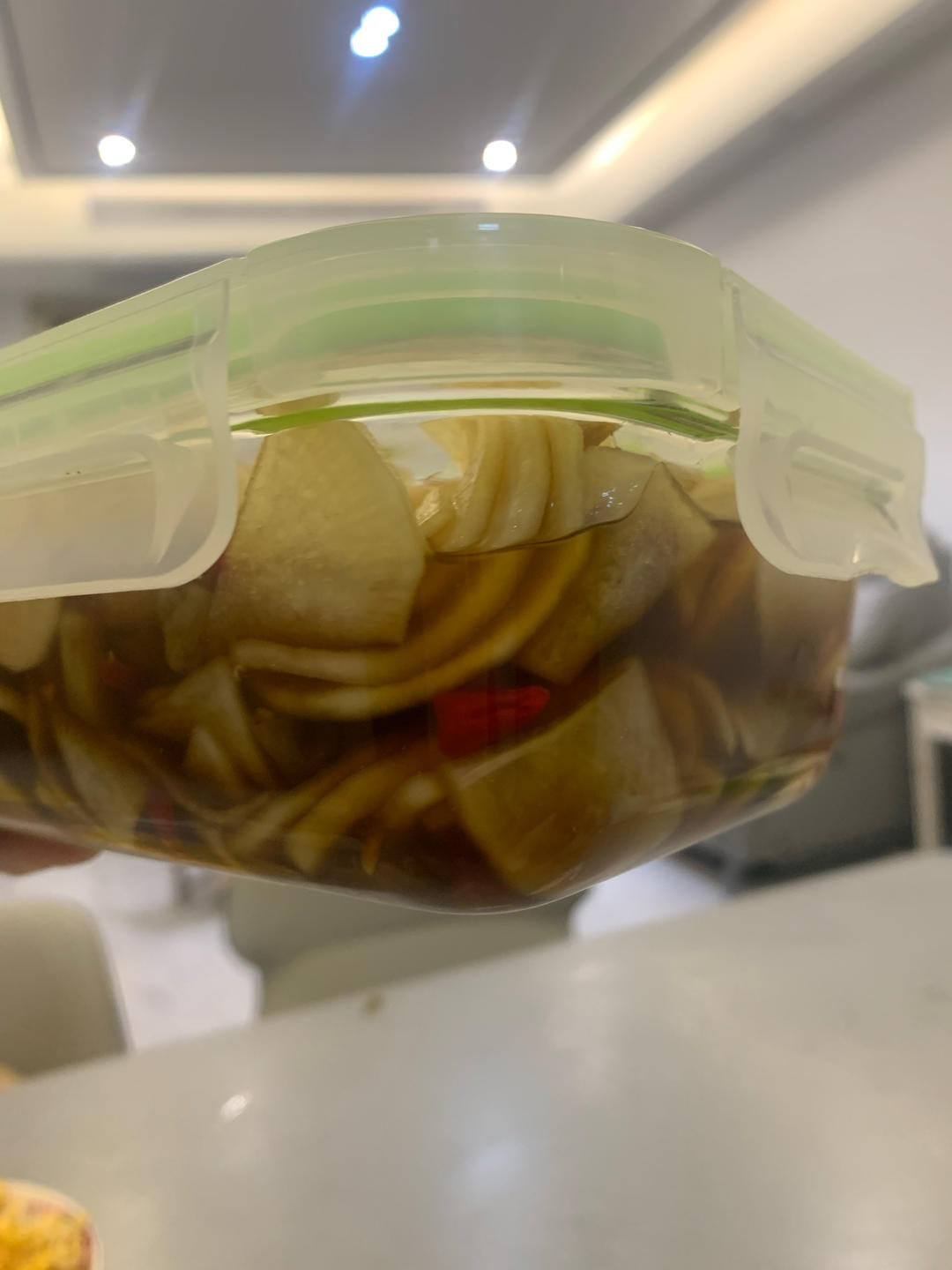 酸辣爽口泡萝卜片（即食）