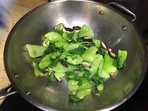 香菇油菜的做法 步骤5