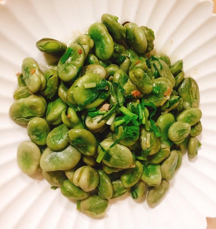 无比鲜美的葱油蚕豆