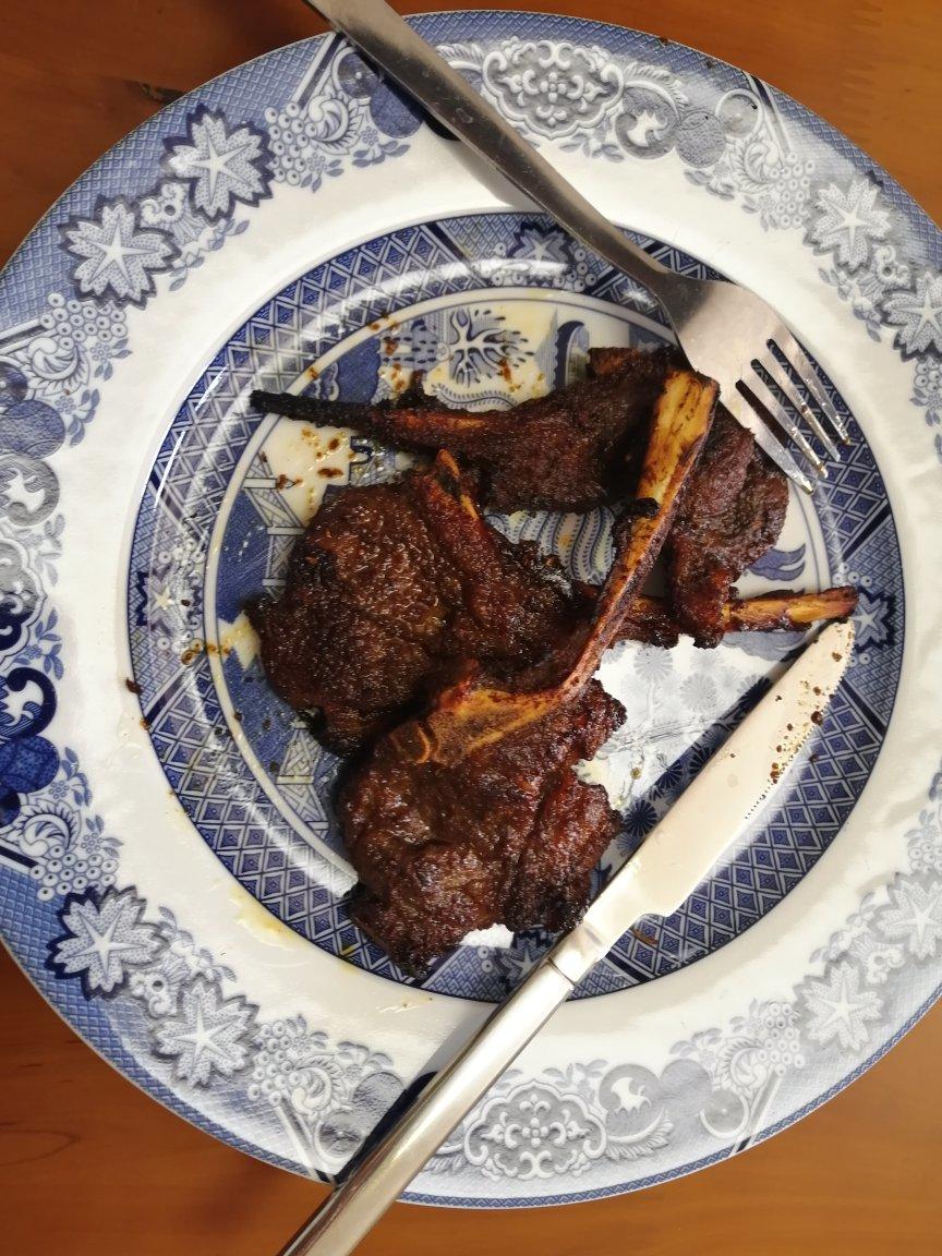 秒杀烧烤摊的烤羊排