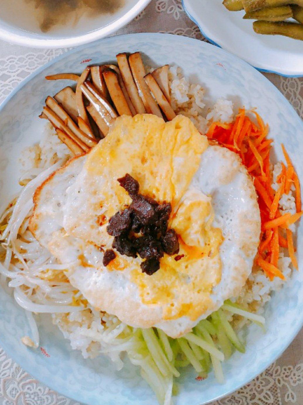 寝室食谱|低脂韩国石锅拌饭