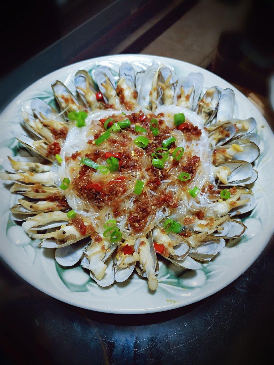 蒜蓉粉丝蒸蛏子