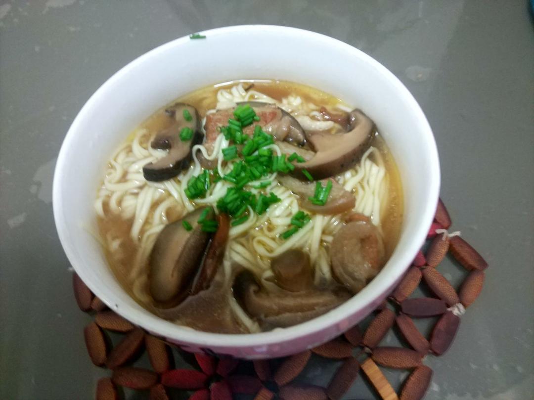宜宾口蘑面