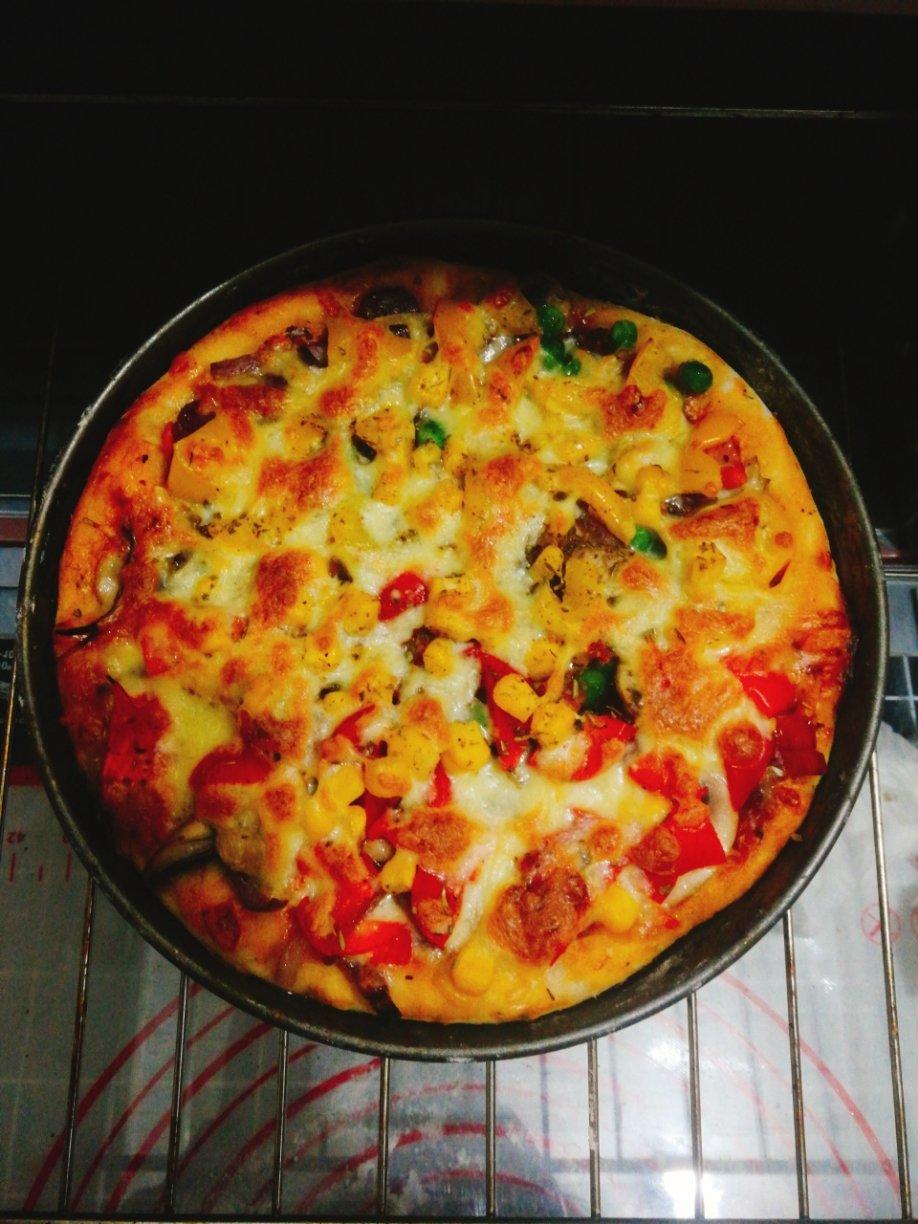 8寸纯手工什锦披萨