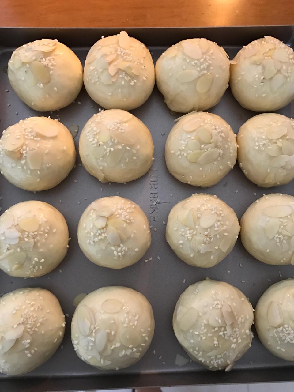 鲜奶油小餐包（一次发酵）