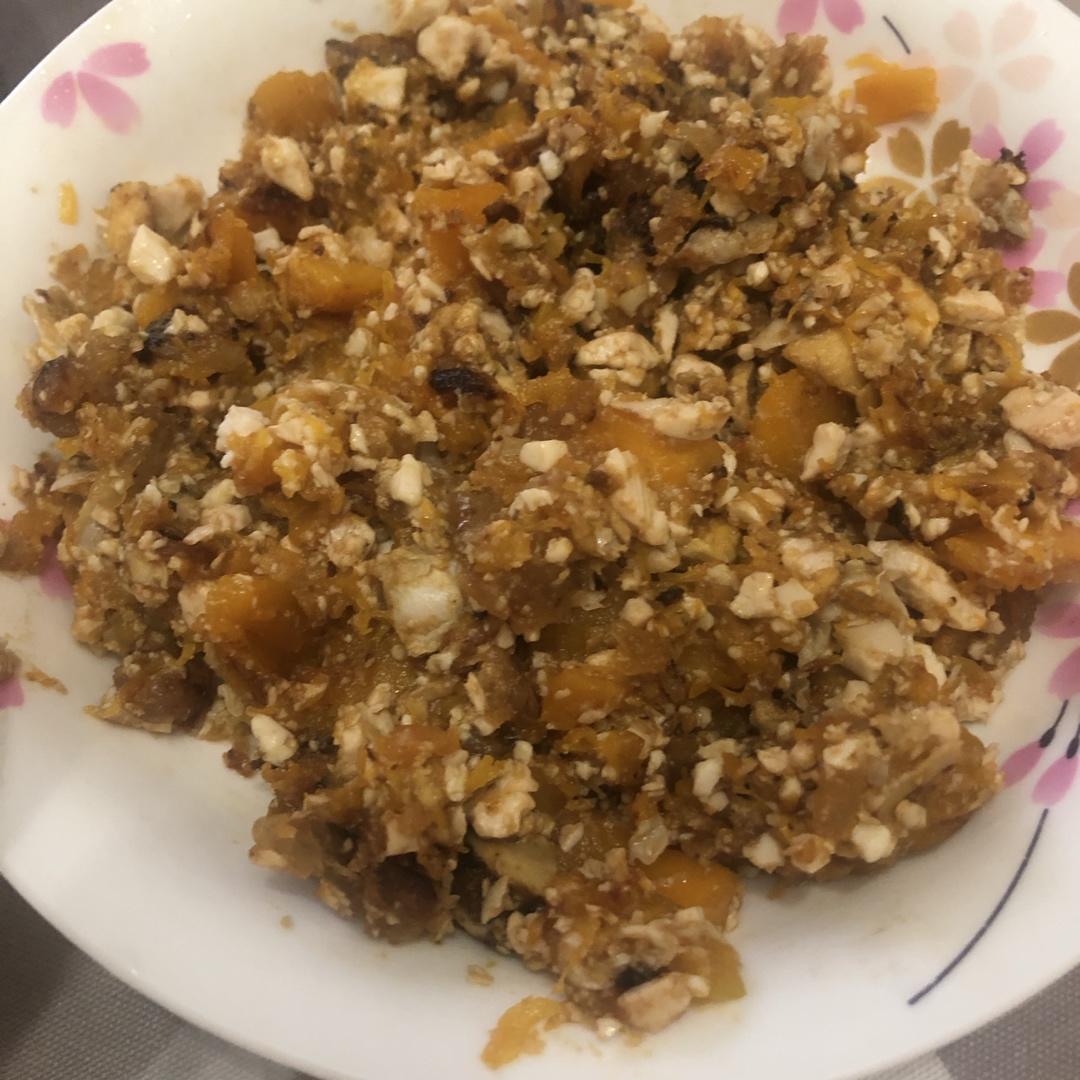 好吃到舔盘的咸蛋黄焗南瓜