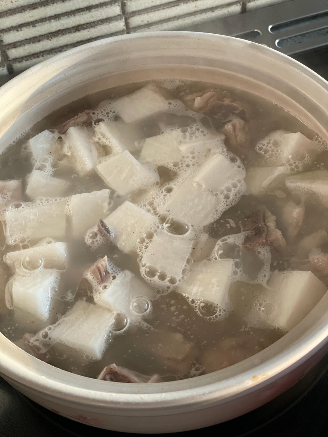 白萝卜羊肉汤