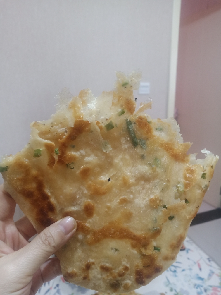 酥脆简单葱油饼的做法