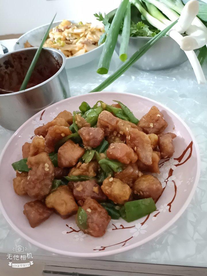 『东北老式溜肉段』