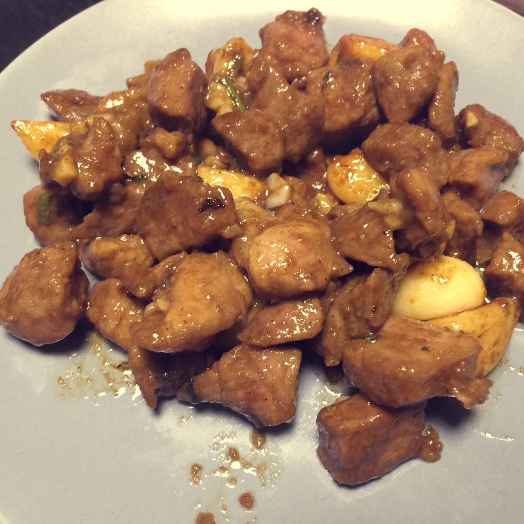 黑蒜子牛肉粒