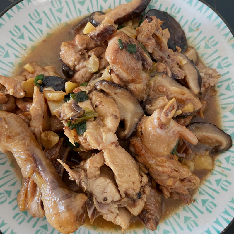 ❤️香菇滑鸡：鸡肉滑嫩，香菇入味‼️