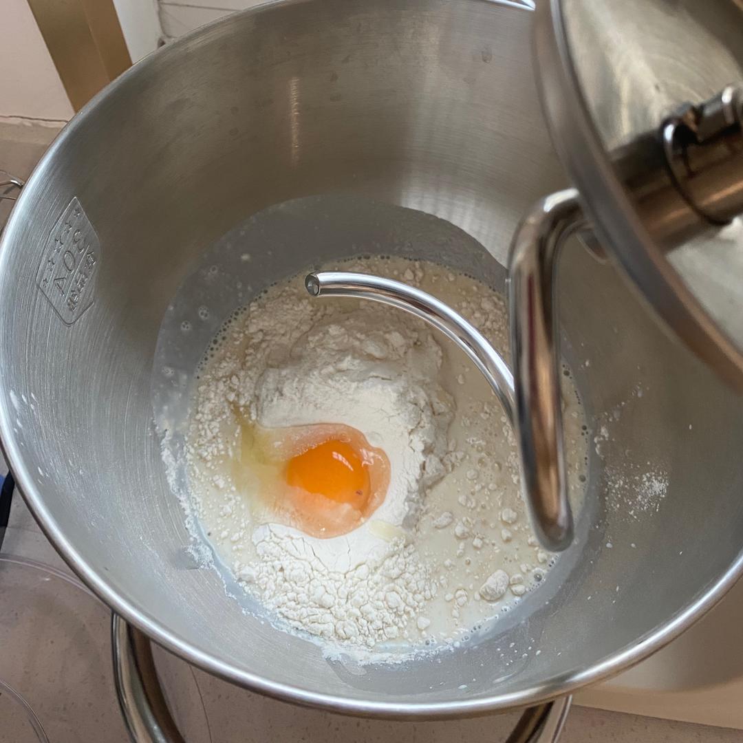 纯奶手撕吐司的做法 步骤1