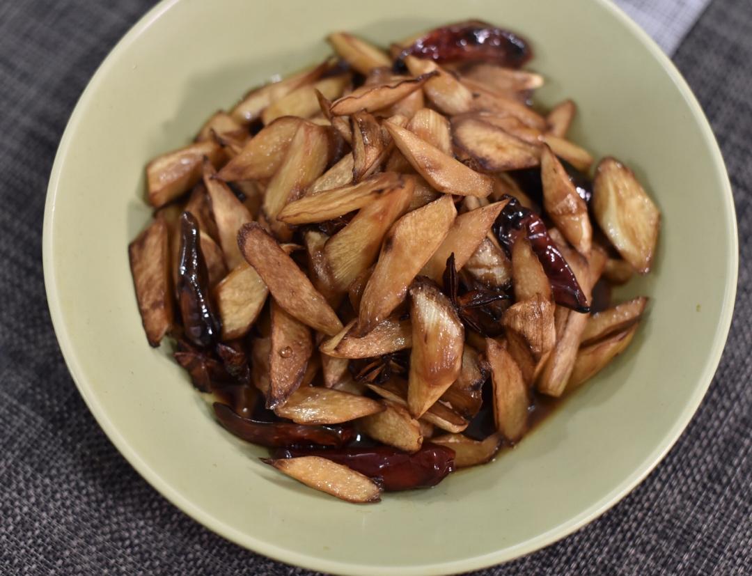 油焖茭白