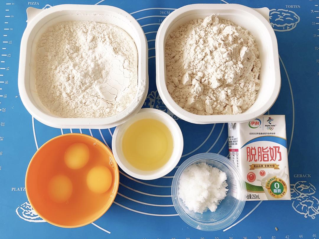 纯奶手撕吐司的做法 步骤1