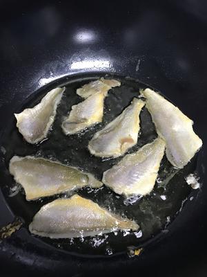 黄鱼雪菜面的做法 步骤9