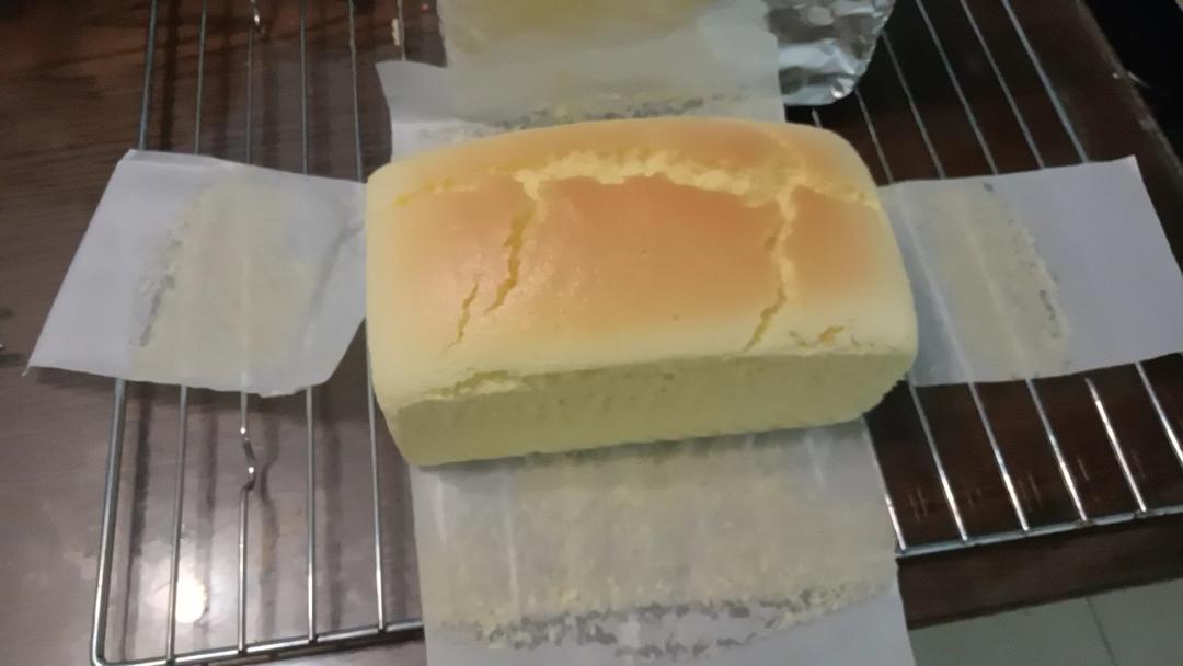 堪比柯基屁股
爆浆芝士🧀古早蛋糕