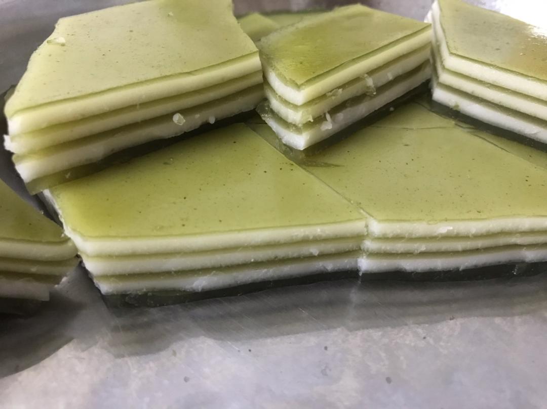 黑芝麻千层马蹄糕