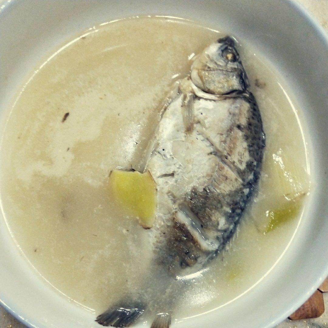 手机用户3467_kaxy做的清炖鲫鱼汤