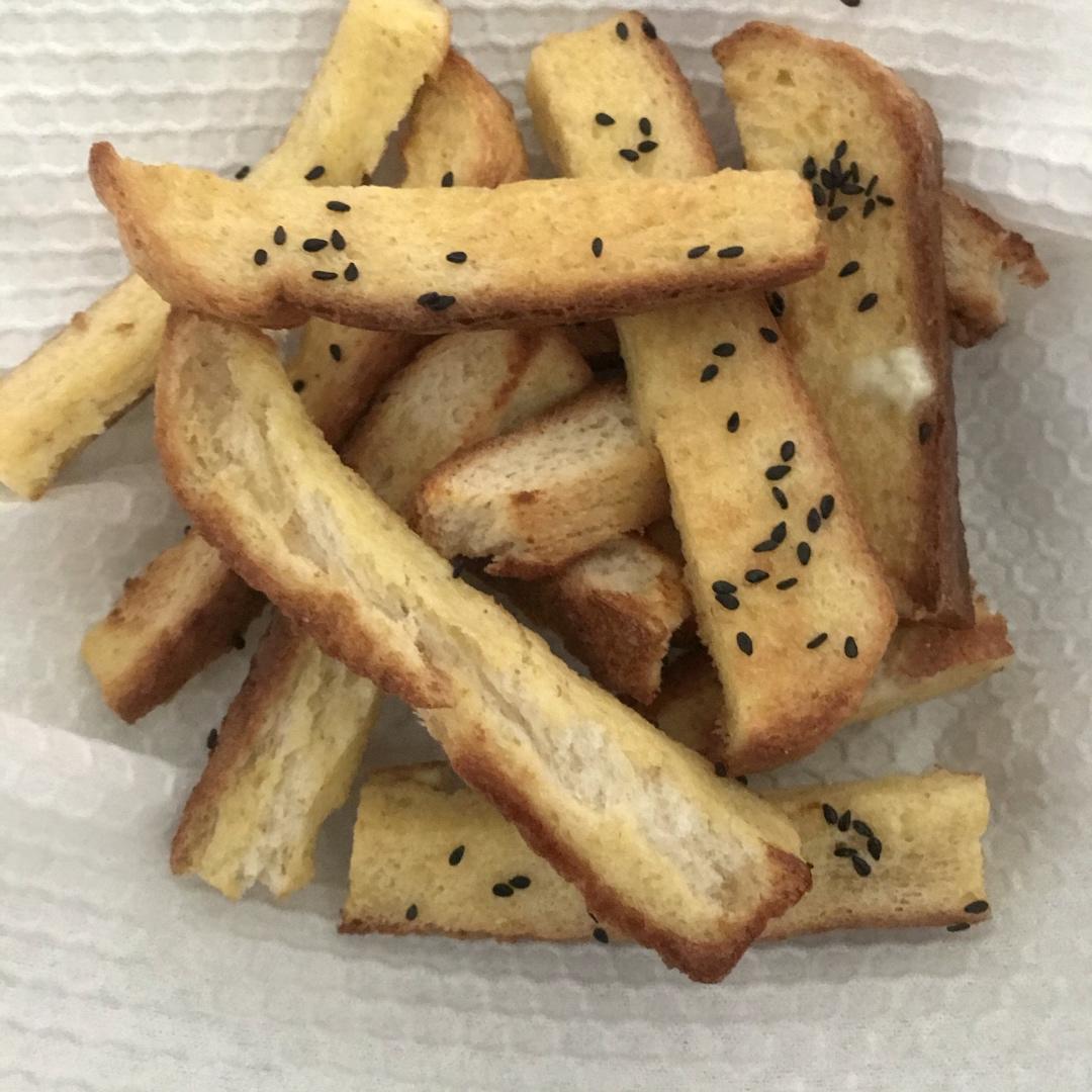 比吐司还好吃的烤吐司边