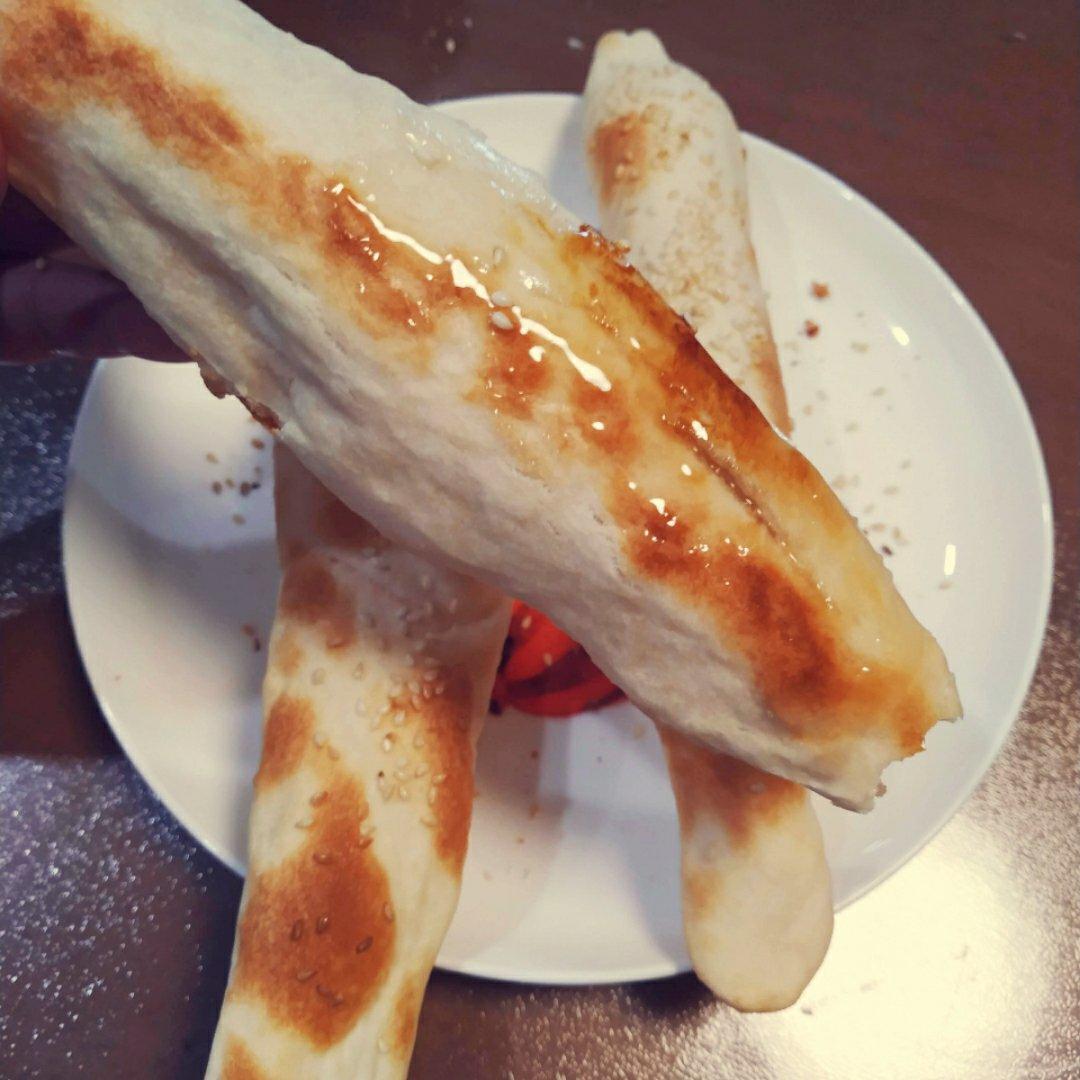 不用发面，简单易做，酥脆可口的空心糖烧饼