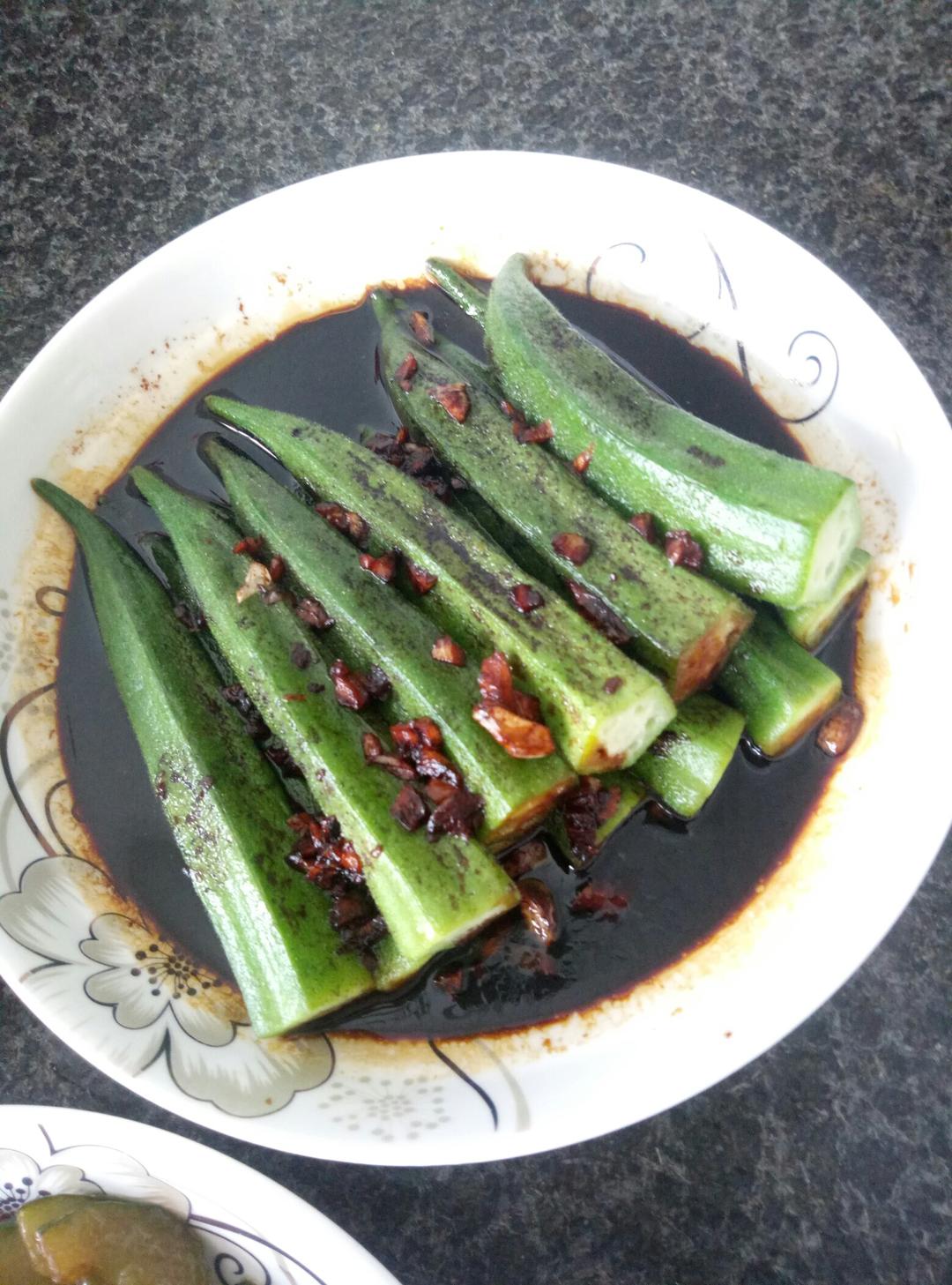 蒜蓉秋葵