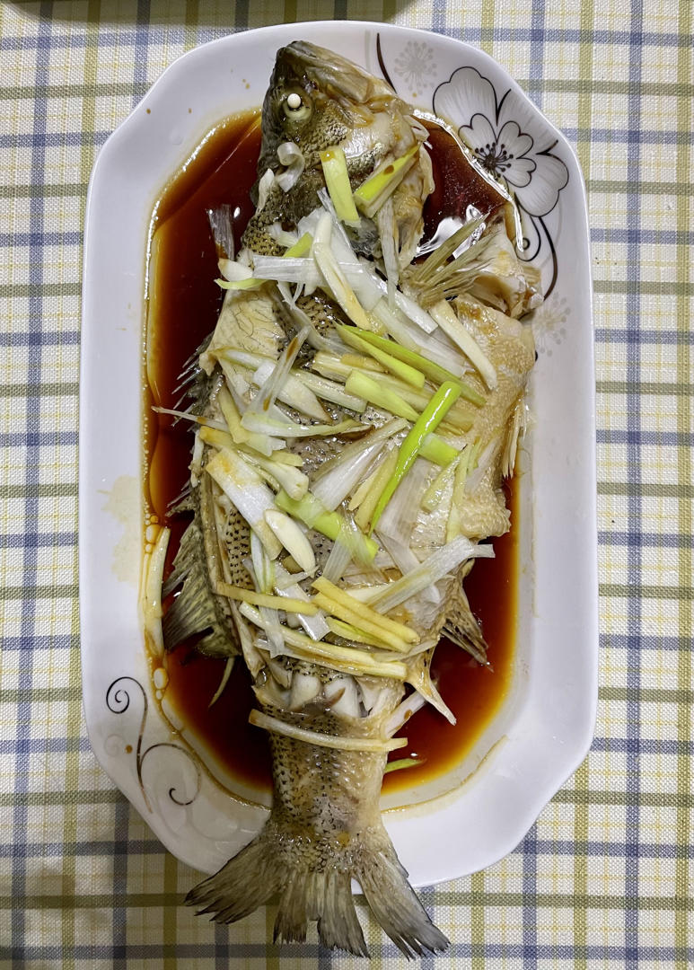 清蒸鲈鱼