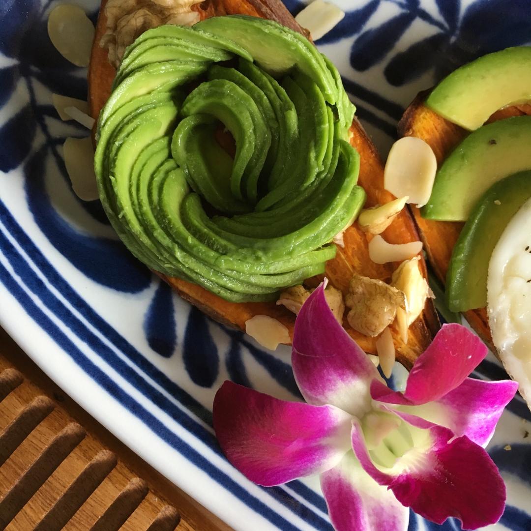 牛油果花（Avocado Rose）