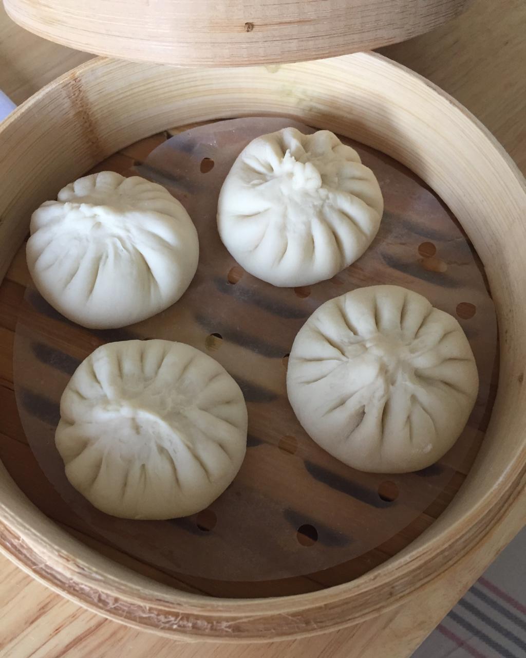 手把手教你捏出漂亮的包子褶（ 附小视频）