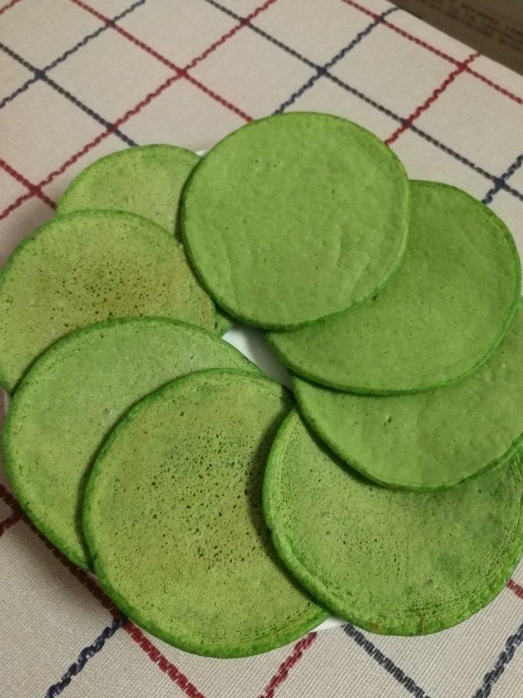 菠菜蛋饼  宝宝健康食谱