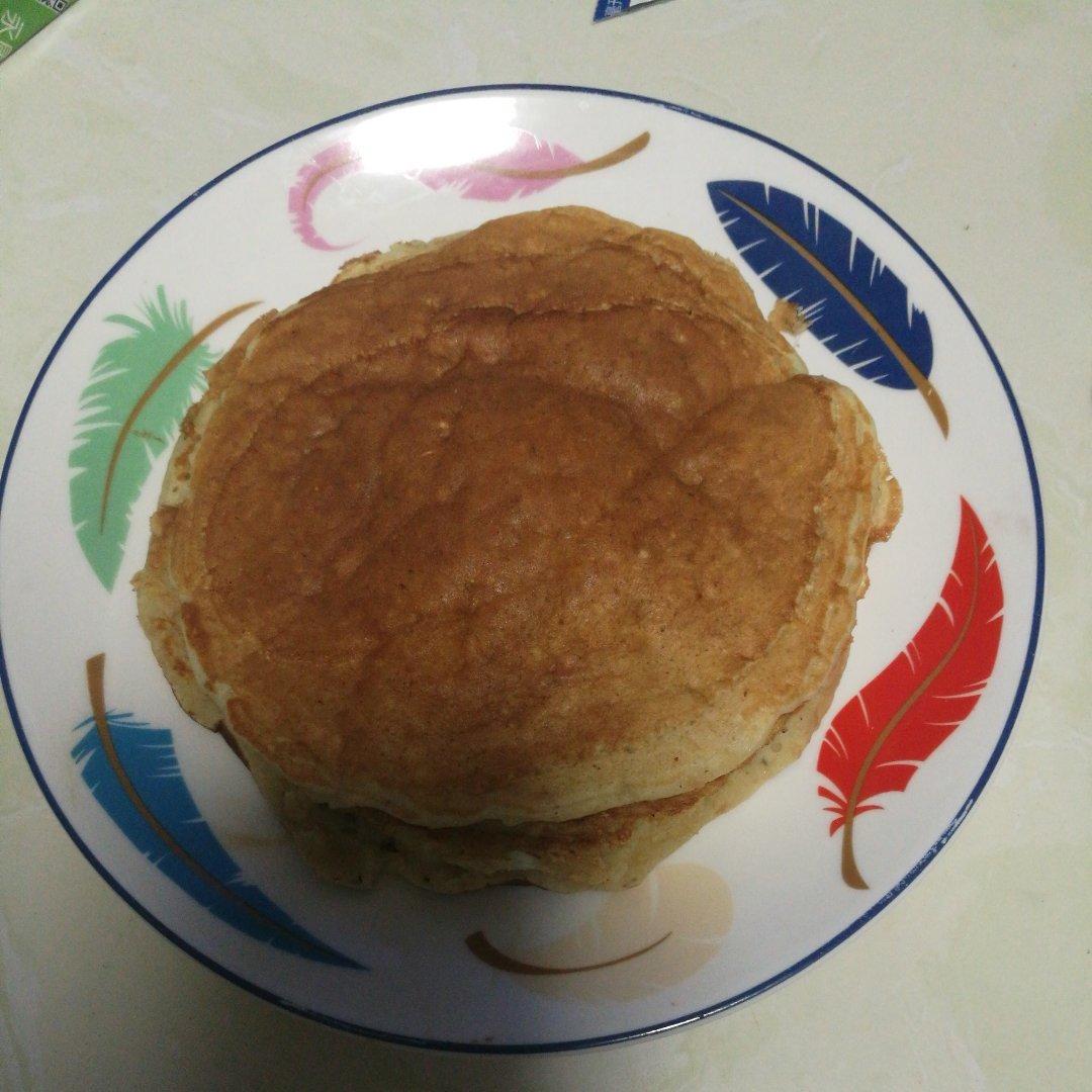 全麦香蕉奶香松饼（少油低糖）