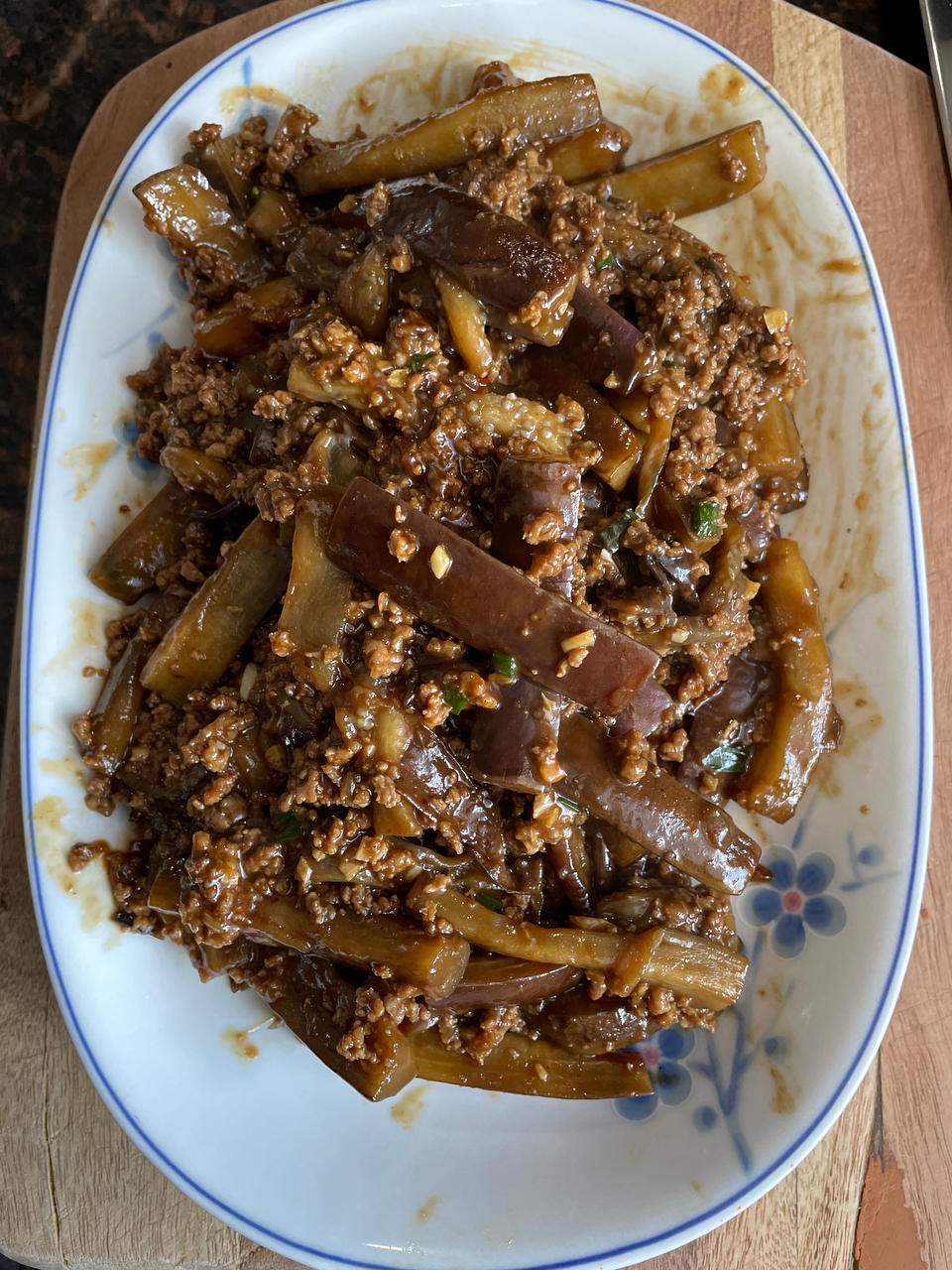 肉沫茄子（非油炸健康版）文末另附万能鱼香汁配方。