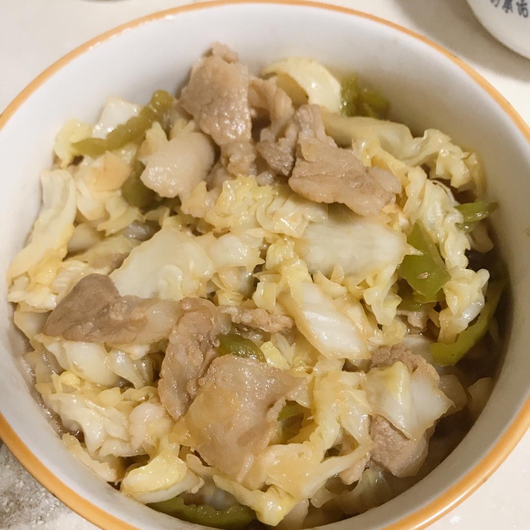 手撕包菜（五花肉版，又简单又下饭）